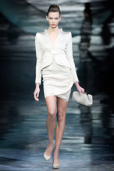 Look 2